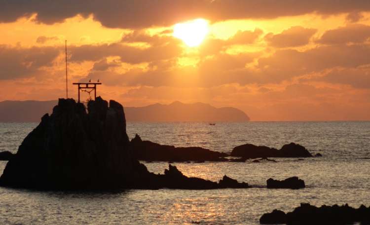 海に沈む夕陽(牛之浜)