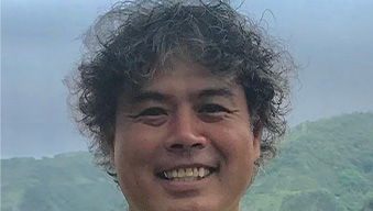中村修 
